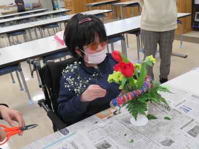 81CC6274-7E25-43E8-B45F-73454B9C8CCA