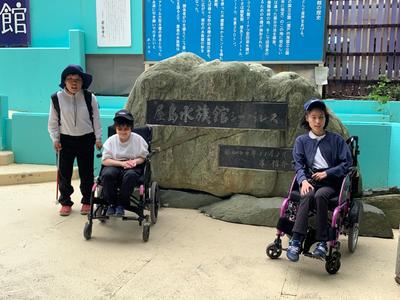 入口での記念撮影 9516EAB2-81C9-45CA-B202-9B478BADD90E