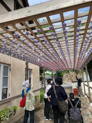 DB282157-C671-4CD0-B1A2-4A1E8F9BB072