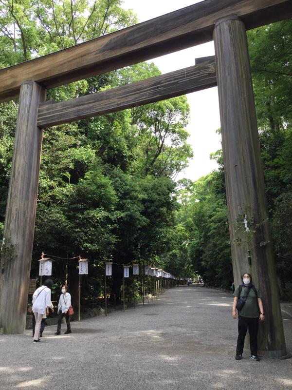 36151B0F-B2C3-4F16-BDD3-CA35E0AA3DCE