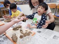 先生とやりとりしながら楽しむ幼児