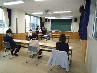 327353AE-6DE7-4629-8693-D5F89FF4EBE2